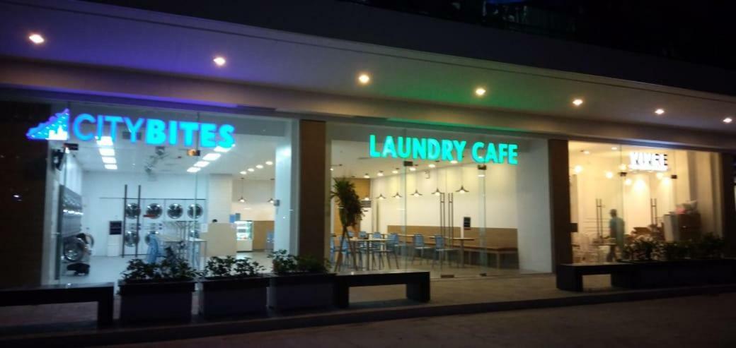 Shore Residences Moa Manila Eksteriør bilde